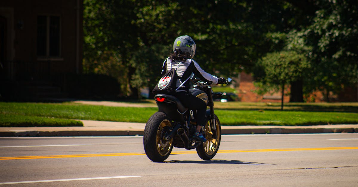 découvrez des options d'assurance moto abordables qui protègent votre véhicule sans compromettre votre budget. comparez les offres pour trouver la couverture idéale et rouler en toute sérénité.