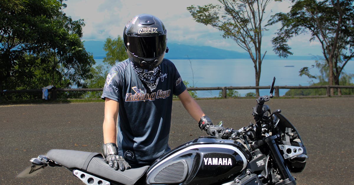 explorez les meilleures options d'assurance pour votre moto. protégez votre véhicule avec des garanties adaptées à vos besoins et bénéficiez de conseils pour choisir la couverture idéale. roulez sereinement grâce à une assurance moto fiable et abordable.