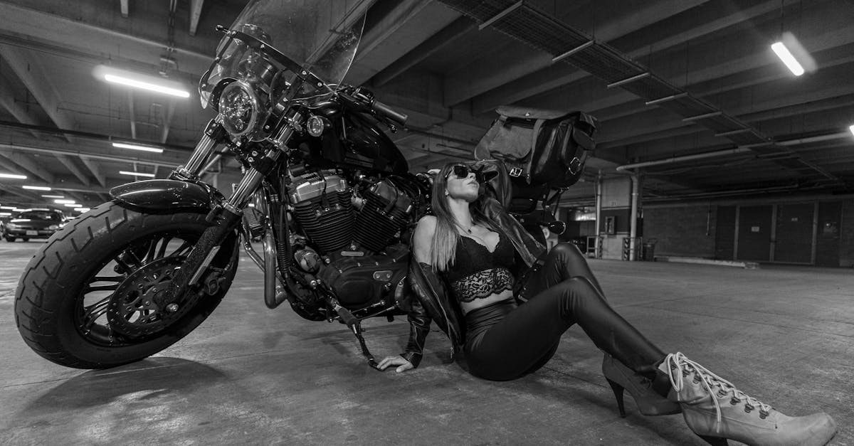 découvrez notre assurance moto sur mesure, conçue pour protéger votre véhicule tout en répondant à vos besoins spécifiques. profitez de tarifs compétitifs, d'une couverture complète et d'un service client réactif pour rouler l'esprit tranquille.