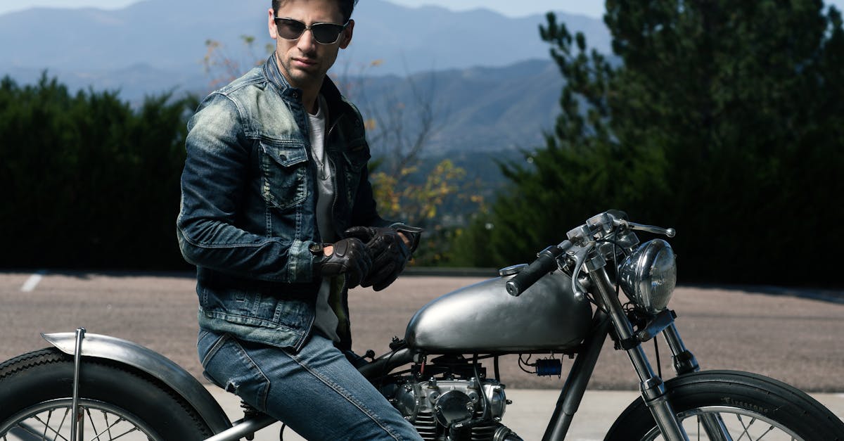 découvrez notre assurance moto complète qui vous offre une protection adaptée à vos besoins. protégez votre deux-roues avec des options personnalisées et une assistance 24h/24. profitez de tarifs compétitifs et d'un service client dédié. comparez dès maintenant et choisissez la tranquillité d'esprit sur la route.