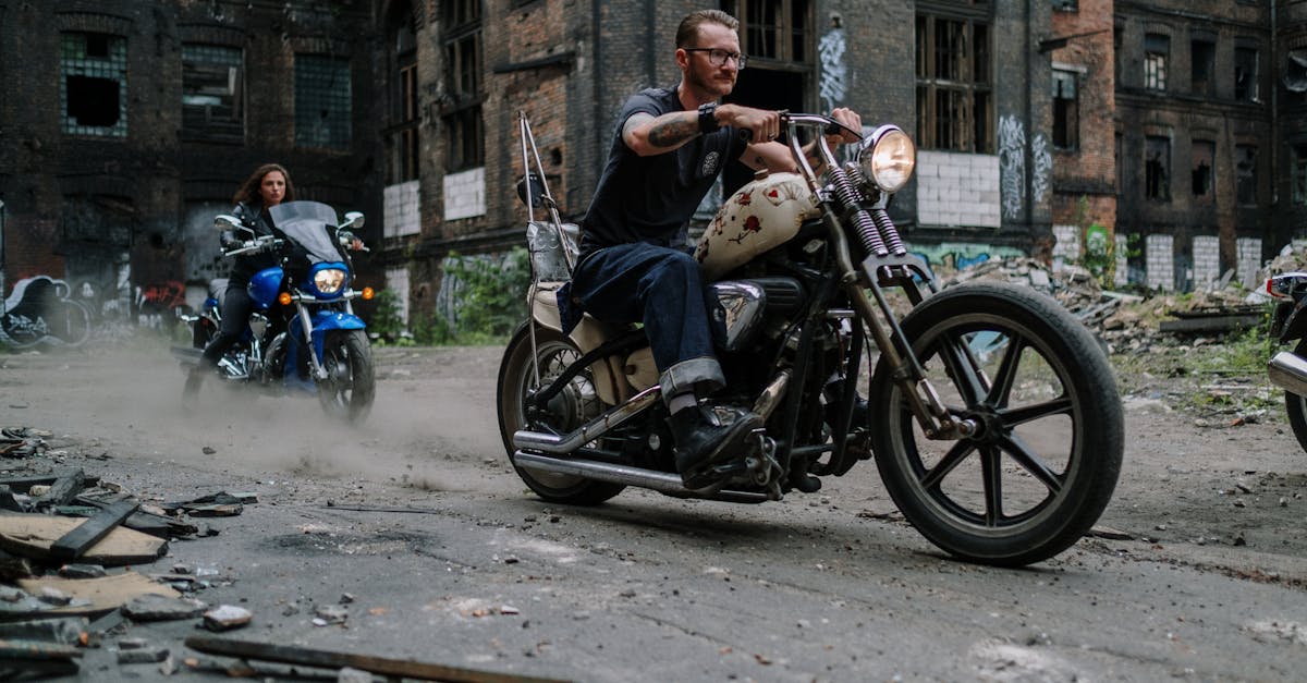 découvrez l'univers des motards : conseils, astuces, équipements et actualités pour tous les passionnés de motocyclisme. rejoignez notre communauté et vivez votre passion sur deux roues !