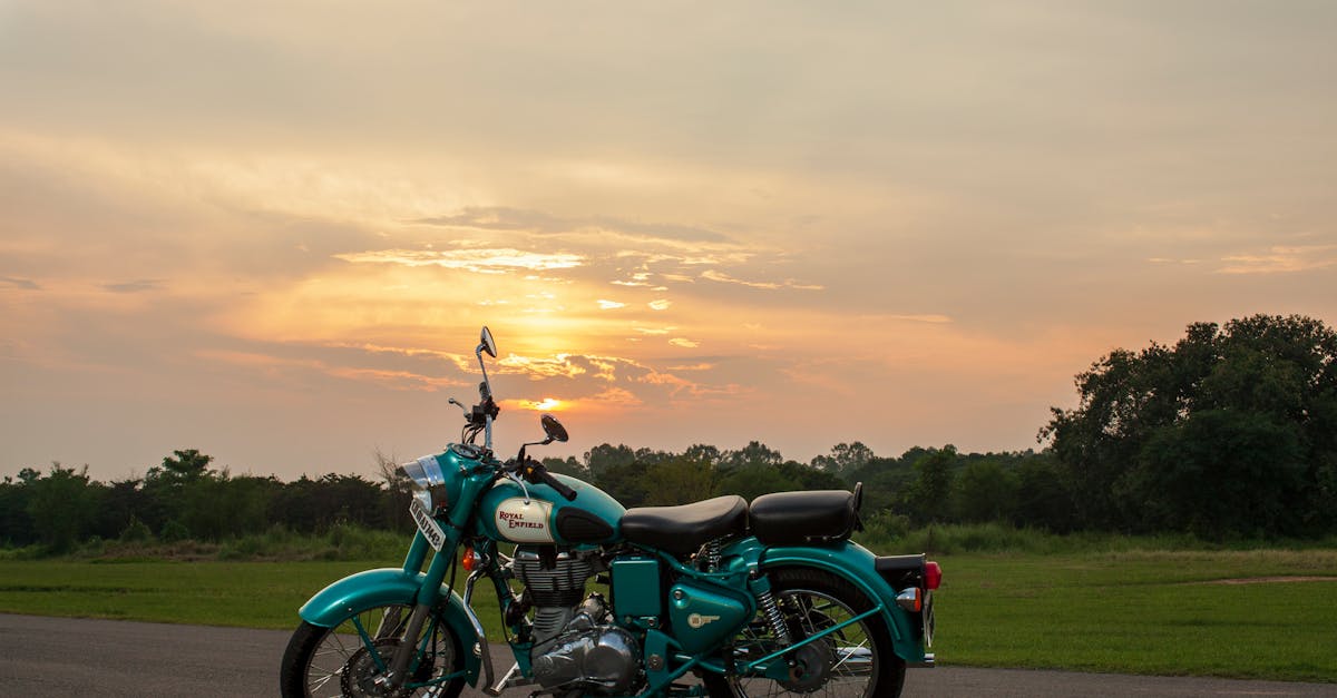 découvrez nos options d'assurance moto adaptées à tous les pilotes. protégez votre véhicule avec des couvertures complètes et des tarifs compétitifs. obtenez un devis rapide et personnalisé dès aujourd'hui !