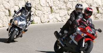 découvrez des offres d'assurance moto pas cher à la réunion. protégez votre deux-roues avec des tarifs avantageux et une couverture adaptée à vos besoins. comparez les devis et profitez de nos conseils pour choisir la meilleure assurance moto.