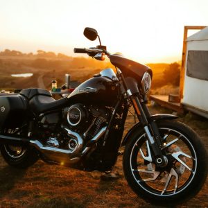 découvrez les meilleures offres d'assurances pour moto à la réunion. protégez votre deux-roues avec des garanties adaptées à vos besoins et bénéficiez de conseils d'experts pour une couverture optimale.