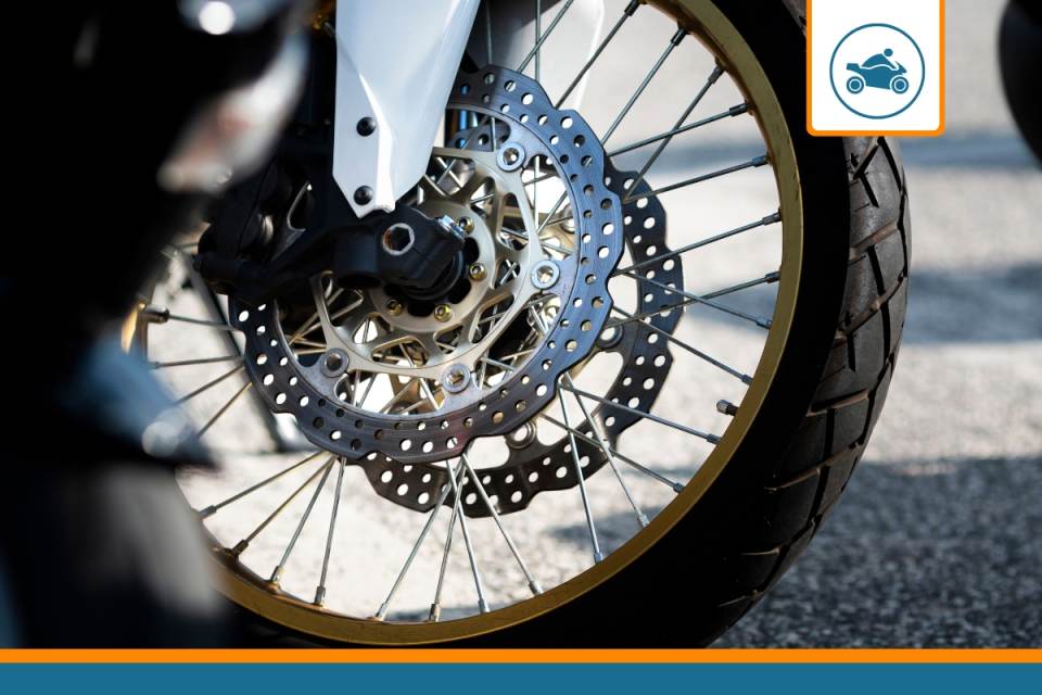 obtenez votre devis d'assurance moto en ligne en quelques minutes. comparez les offres et choisissez la protection idéale pour votre moto, le tout depuis le confort de votre domicile.