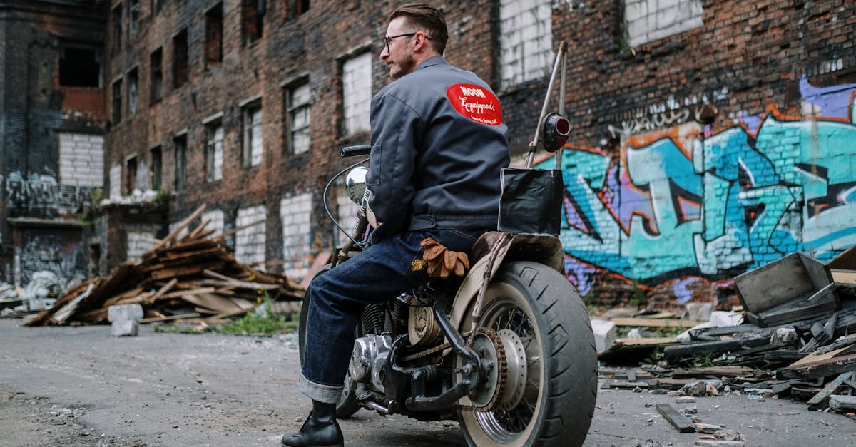 assurez votre moto avec des options adaptées à vos besoins. découvrez nos solutions d'assurance moto pour protéger votre véhicule et rouler sereinement sur toutes les routes.