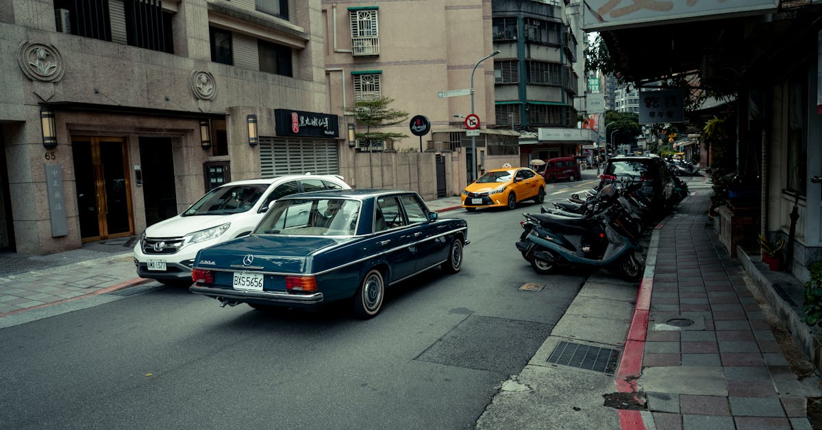 découvrez nos options d'assurance pour motos et protégez-vous sur la route. obtenez des devis compétitifs, des garanties adaptées à vos besoins et un service client de qualité pour assurer votre deux-roues en toute sérénité.