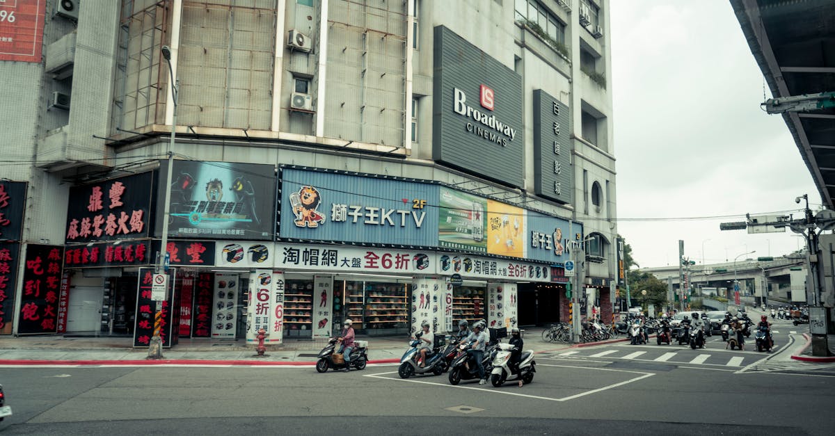 découvrez notre guide complet sur l'assurance moto : comparez les options, trouvez la couverture adaptée à vos besoins et protégez votre véhicule avec des tarifs compétitifs. profitez de conseils d'experts et assurez votre tranquillité d'esprit sur la route.