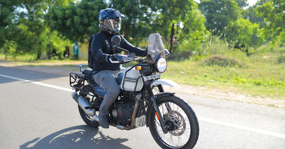 protégez votre moto avec une assurance adaptée à vos besoins. découvrez nos options de couverture, des tarifs compétitifs et des conseils d'experts pour rouler en toute sécurité.