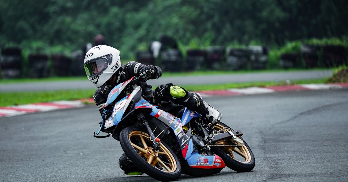 découvrez les meilleures options d'assurance pour votre moto. protégez votre véhicule avec une couverture adaptée à vos besoins et obtenez des devis compétitifs pour rouler l'esprit tranquille.