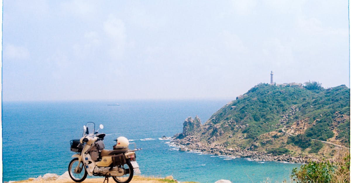 découvrez notre assurance moto adaptée à vos besoins ! protégez votre véhicule avec des options personnalisées et des tarifs compétitifs. bénéficiez d'une couverture complète et d'un service client de qualité.