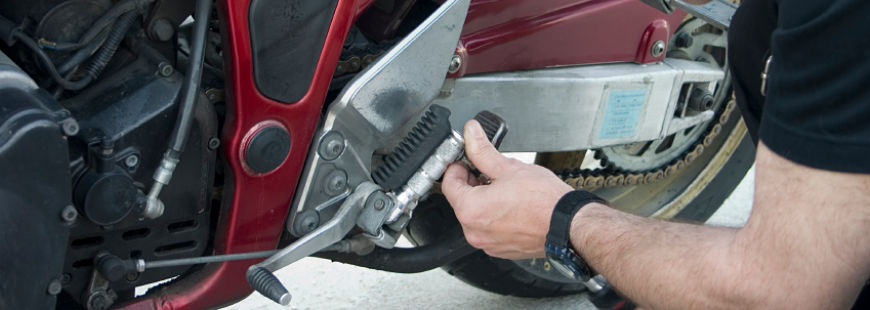 découvrez des astuces efficaces pour réduire le coût de votre assurance moto. comparez les offres, optimisez votre contrat et économisez sur vos primes tout en bénéficiant d'une couverture adaptée à vos besoins.