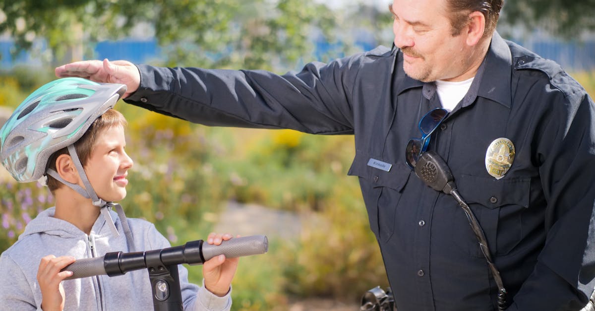 découvrez notre assurance scooter adaptée à vos besoins. protégez votre scooter avec des garanties sur-mesure, des prix compétitifs et des services rapides. roulez tranquille, nous nous occupons de votre sécurité.