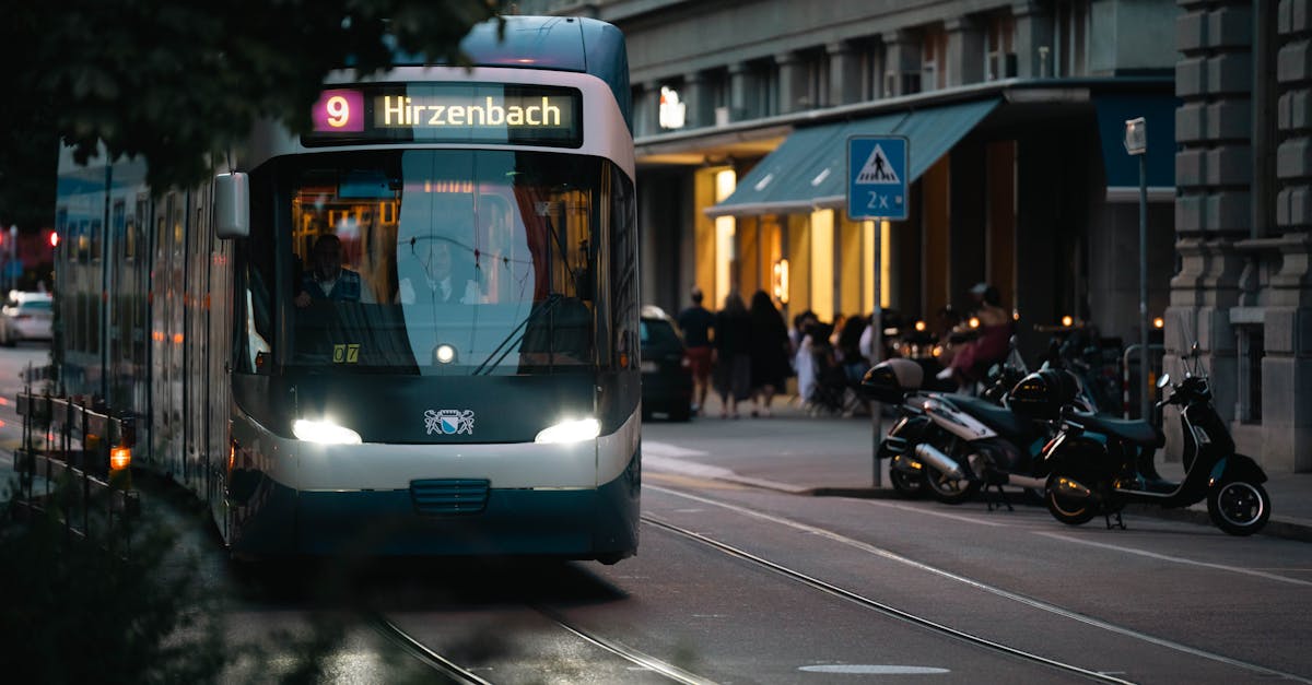 découvrez comment annuler votre assurance moto facilement et rapidement. suivez nos conseils pour comprendre les étapes à respecter, éviter les frais supplémentaires et assurer une transition sans accroc. renseignez-vous sur vos droits et les options disponibles pour une annulation en toute simplicité.