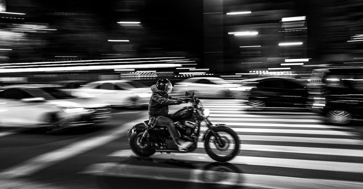 découvrez comment rédiger une lettre de résiliation d'assurance moto efficace. suivez nos conseils pour vous assurer que votre demande de résiliation soit claire et conforme aux exigences de votre assureur.