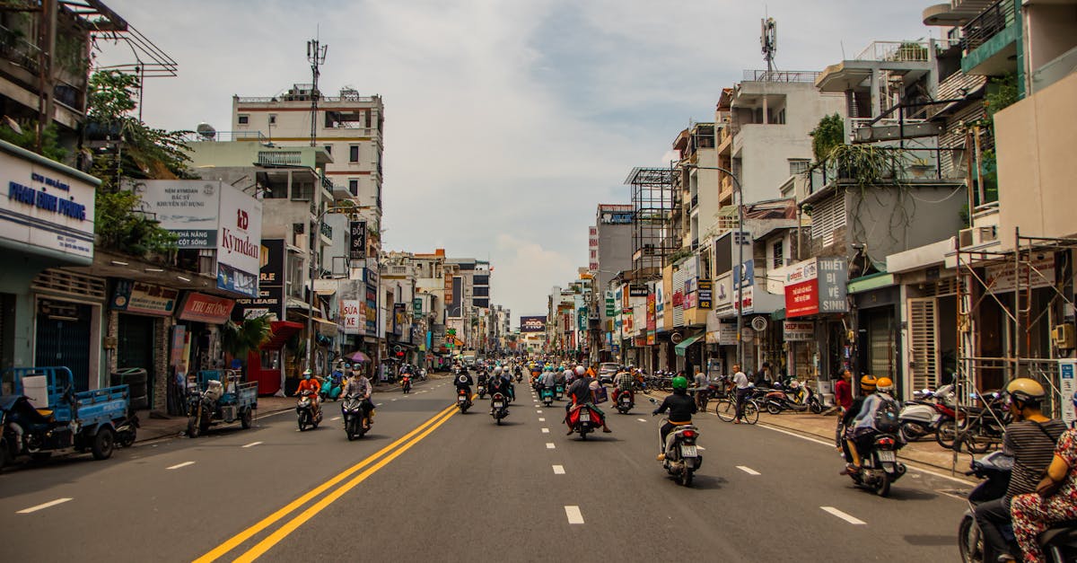 découvrez comment réduire vos primes d'assurance moto avec nos conseils pratiques et astuces efficaces. profitez de votre passion sur deux roues tout en économisant sur votre assurance.