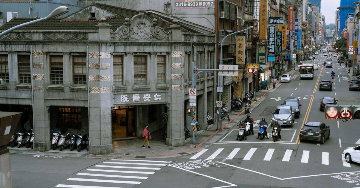 découvrez notre assurance moto temporaire, idéale pour les conducteurs occasionnels. profitez d'une couverture flexible et adaptée à vos besoins, que ce soit pour un week-end, un road trip ou un événement spécial. roulez en toute sérénité avec une protection simple et rapide à souscrire.