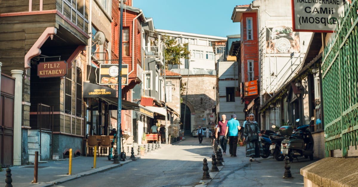 découvrez notre assurance moto adaptée à vos besoins. protégez votre deux-roues avec une couverture complète, des tarifs compétitifs et un service client à votre écoute. bénéficiez de conseils personnalisés et d'une garantie sereine sur la route.