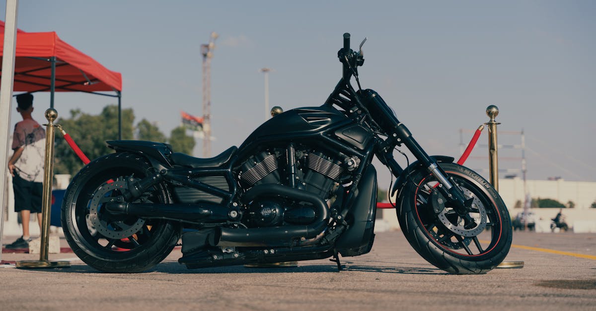 obtenez la meilleure assurance moto qui vous protège sur la route. comparez les offres, trouvez des garanties adaptées à vos besoins et roulez en toute sécurité avec notre guide d'assurance moto.