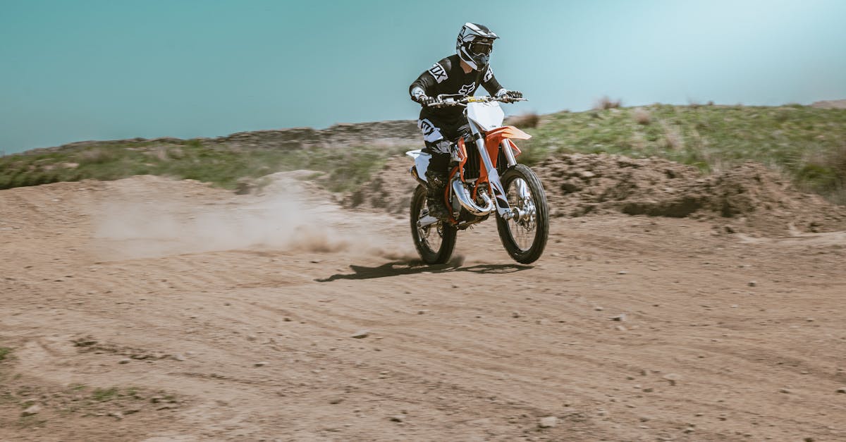 découvrez les facteurs influençant le coût de l'assurance moto, les options disponibles et des conseils pour réduire vos primes. informez-vous pour faire le meilleur choix pour protéger votre véhicule et votre budget.