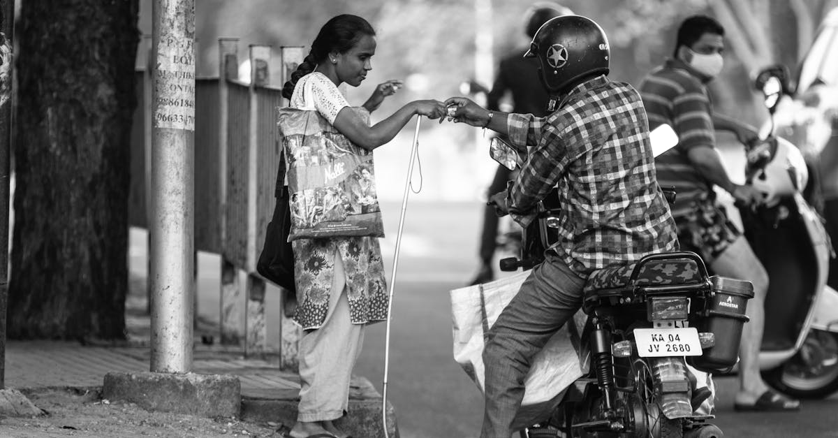 découvrez notre couverture d'assurance moto, conçue pour protéger votre passion tout en vous offrant une tranquillité d'esprit. bénéficiez de tarifs compétitifs et d'options sur mesure pour assurer votre moto en toute sérénité.