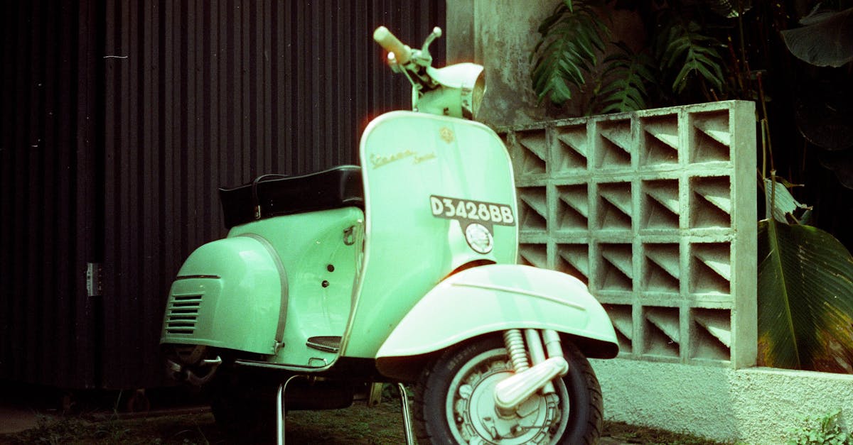 découvrez le coût de l'obtention d'un permis de conduire de type a2 pour moto en france. informez-vous sur les frais liés à la formation, aux examens et aux démarches administratives pour conduire une moto de manière légale et sécurisée.