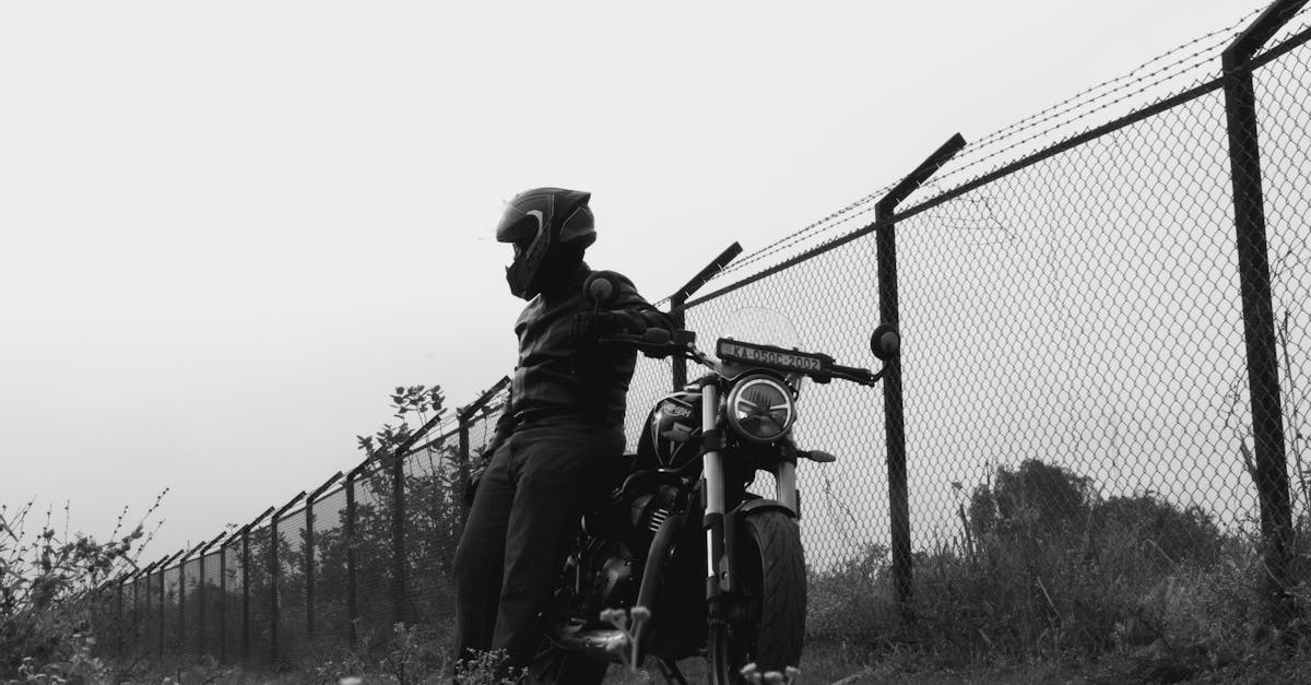 découvrez notre assurance moto adaptée à vos besoins : couverture complète, tarifs compétitifs et services personnalisés pour protéger votre véhicule et rouler en toute sérénité.