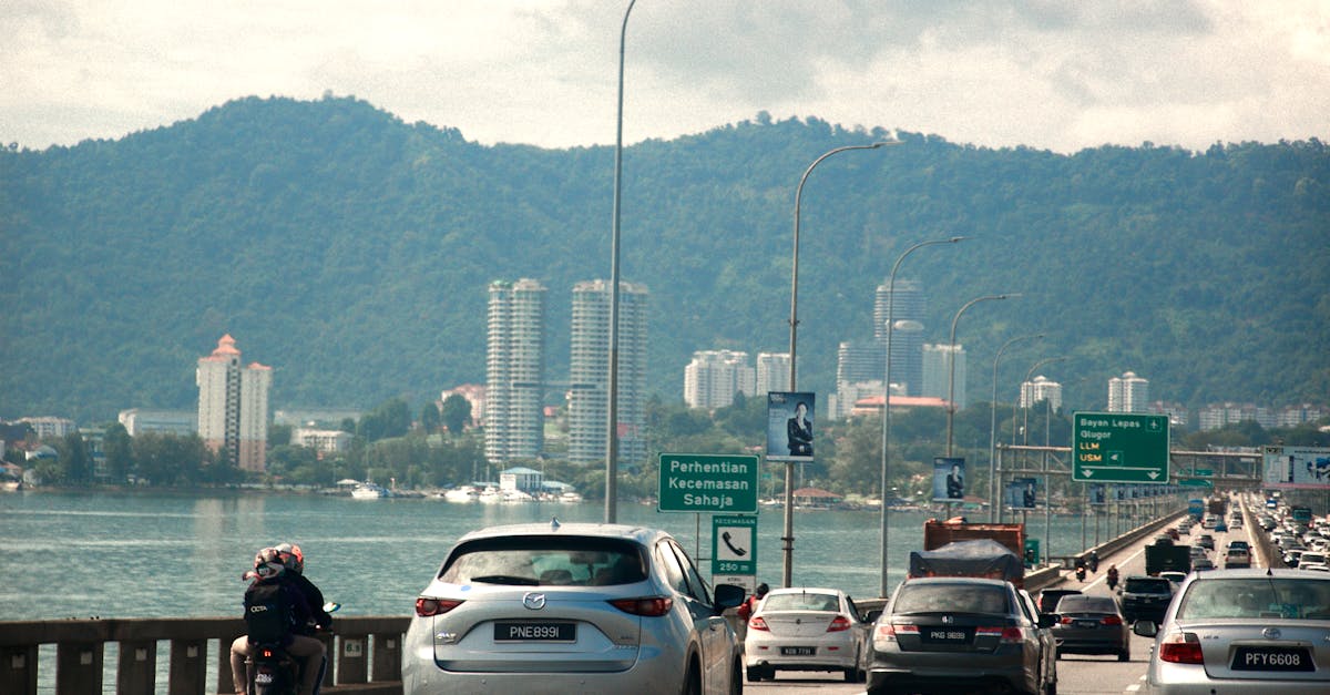 découvrez notre assurance moto personnalisée qui vous offre une protection complète et des tarifs compétitifs. protégez votre véhicule et roulez en toute sérénité grâce à nos solutions adaptées à vos besoins.