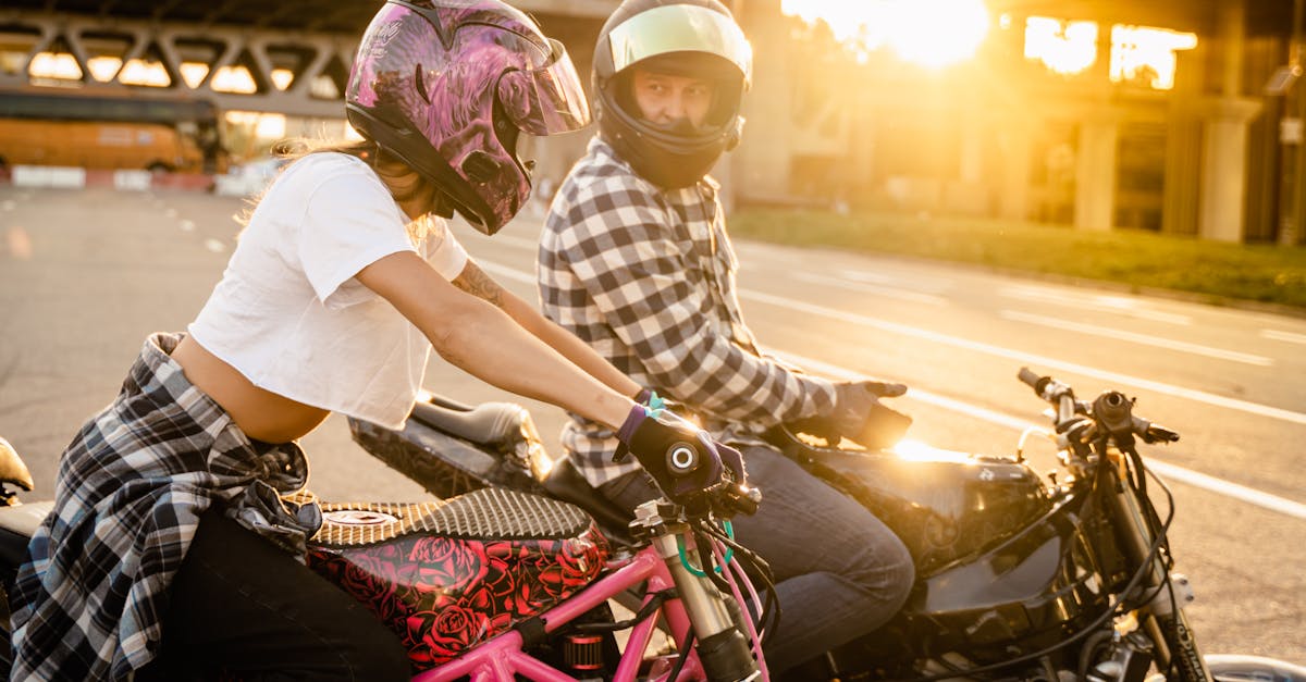 découvrez les dernières tendances en motocyclisme pour 2023, des innovations technologiques aux styles de conduite, en passant par l'équipement incontournable qui redéfinira vos expériences sur deux roues.