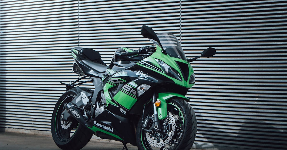 découvrez l'univers kawasaki, leader mondial en matière de motos, véhicules tout-terrain et machines industrielles. explorez nos modèles emblématiques alliant puissance, performance et design innovant pour une expérience de conduite inoubliable.