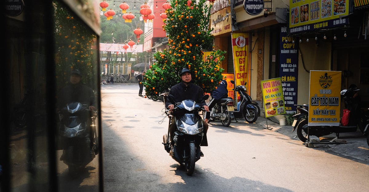 protégez votre scooter avec une assurance adaptée à vos besoins. comparez les offres, bénéficiez de conseils d'experts et trouvez la couverture idéale pour rouler en toute sérénité.