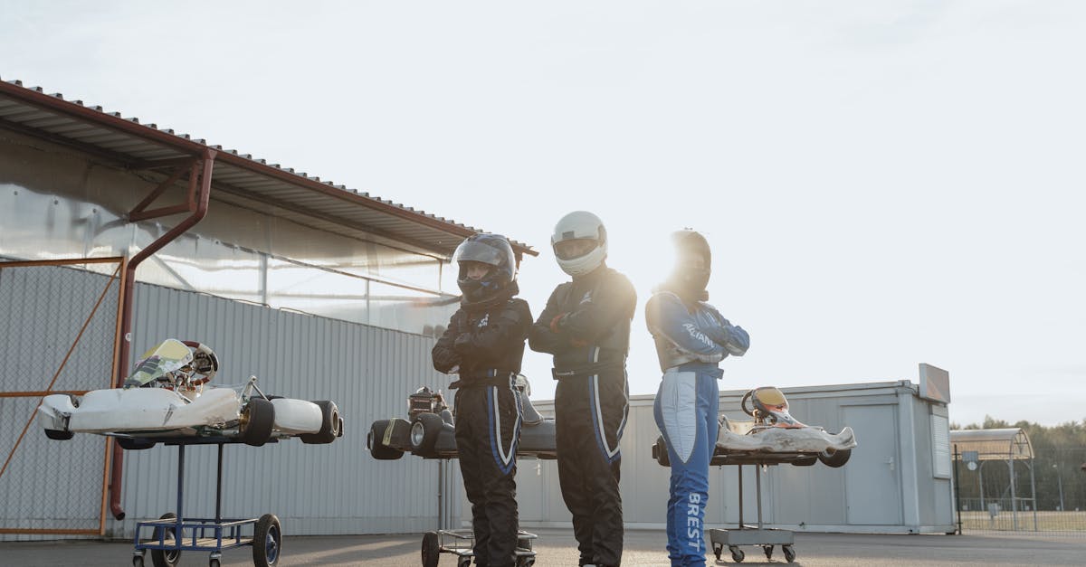 découvrez tout sur le coût de l'assurance pour jeunes conducteurs : des conseils pour réduire vos primes, les facteurs influençant les tarifs et des options adaptées à votre budget. informez-vous pour économiser tout en étant bien couvert.