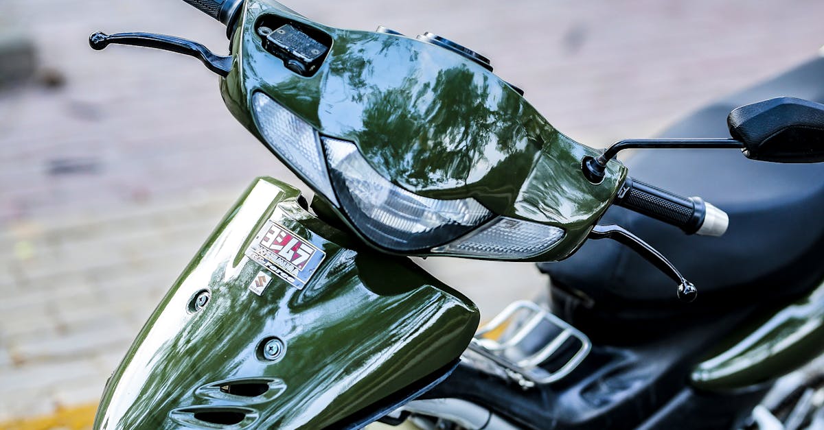 protégez votre moto contre le vol avec notre assurance spécialisée. bénéficiez d'une couverture complète pour votre véhicule, une tranquillité d'esprit à chaque kilomètre. découvrez nos options flexibles et adaptez votre police d'assurance à vos besoins. roulez en toute sécurité !