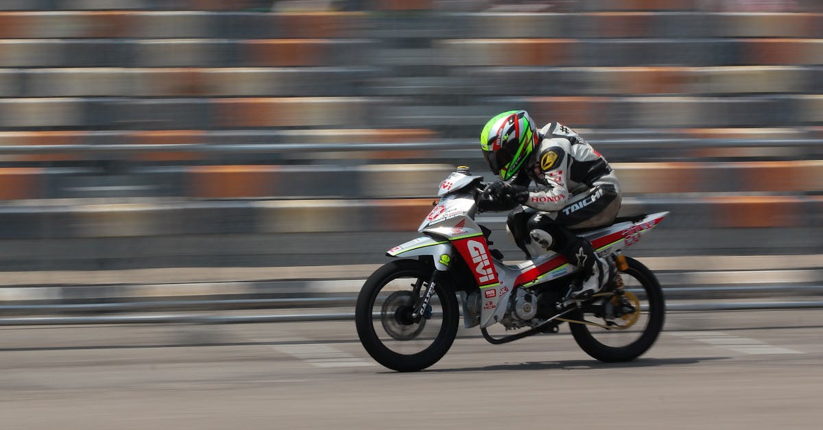 découvrez l'univers passionnant de motogp : les dernières actualités, résultats des courses, analyses des pilotes, et tout ce qu'il faut savoir sur le championnat du monde de moto le plus prestigieux.