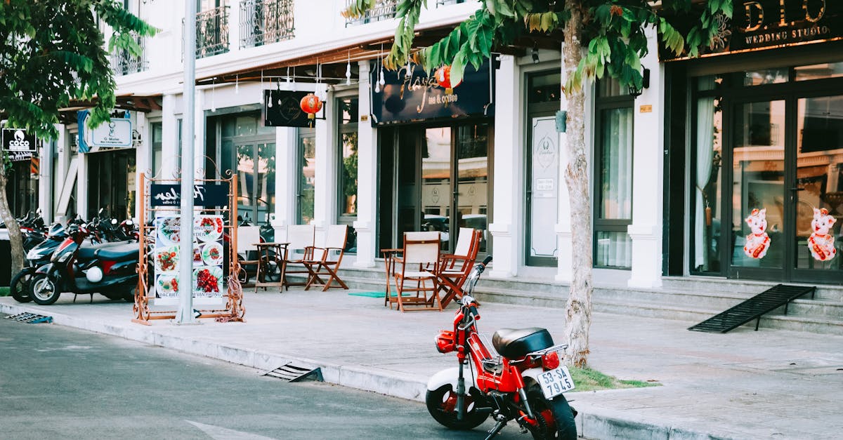 découvrez le coût de l'obtention d'un permis de conduire de moto en france. informez-vous sur les tarifs des formations, les frais d'examen et les autres dépenses à prévoir pour devenir un motard en toute légalité.
