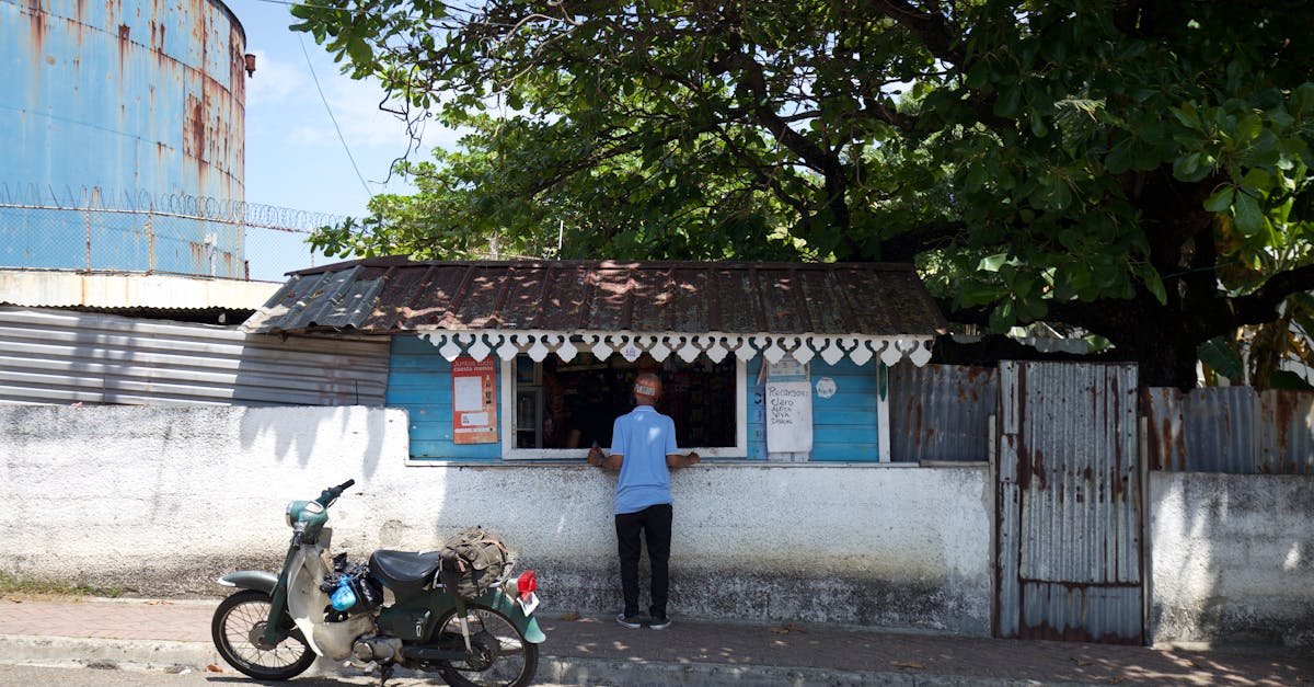 découvrez notre assurance scooter adaptée à vos besoins. protégez votre deux-roues avec des garanties sur mesure, une assistance routière et un service client réactif. obtenez votre devis en ligne rapidement et roulons en toute sérénité !