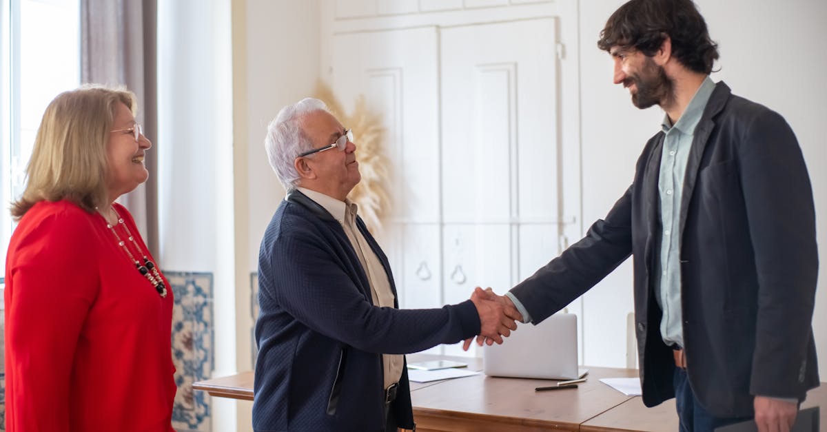 découvrez senior mutual, votre partenaire de confiance pour des solutions de santé et de prévoyance adaptées aux seniors. profitez d'une couverture sur mesure, d'un accompagnement personnalisé et de services dédiés pour garantir votre bien-être et votre tranquillité d'esprit.