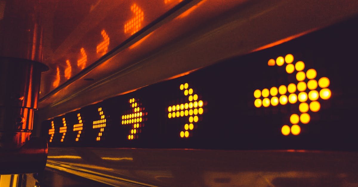 découvrez notre guide complet sur le motocross, où vous trouverez des conseils essentiels, des techniques de conduite, des astuces d'entretien et toutes les informations nécessaires pour améliorer vos performances sur la piste. que vous soyez débutant ou pilote expérimenté, ce guide est votre ressource incontournable pour exceller dans le monde du motocross.