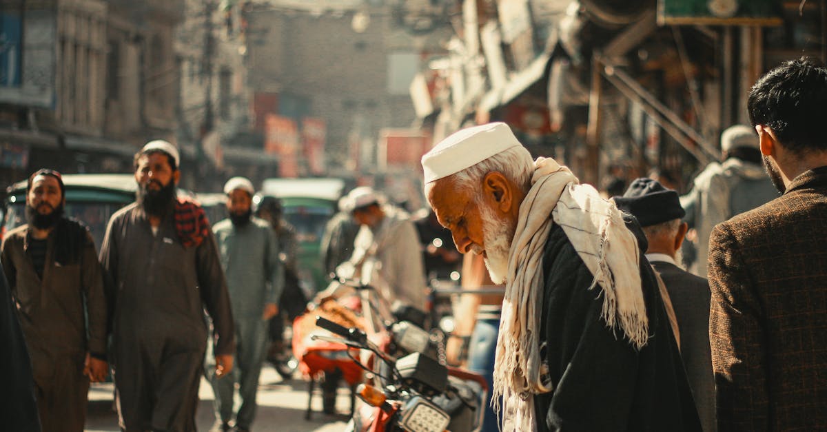 découvrez les tarifs des motos cc : comparez les prix pour trouver le modèle qui vous correspond. que vous soyez passionné ou débutant, informez-vous sur les offres du marché et les meilleures motos à des prix compétitifs.
