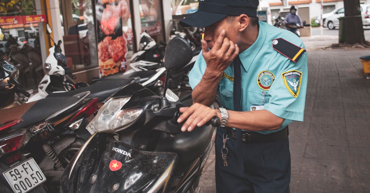 découvrez les prix des scooters honda, une gamme variée allant des modèles économiques aux plus haut de gamme, adaptés à tous les budgets et besoins. comparez les options et trouvez le scooter honda qui vous convient le mieux.