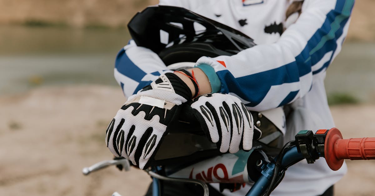 découvrez l'univers des motos : des conseils d'achat, des guides d'entretien, des astuces de conduite et les dernières tendances du marché. que vous soyez novice ou passionné, trouvez l'inspiration pour votre prochaine aventure à moto !